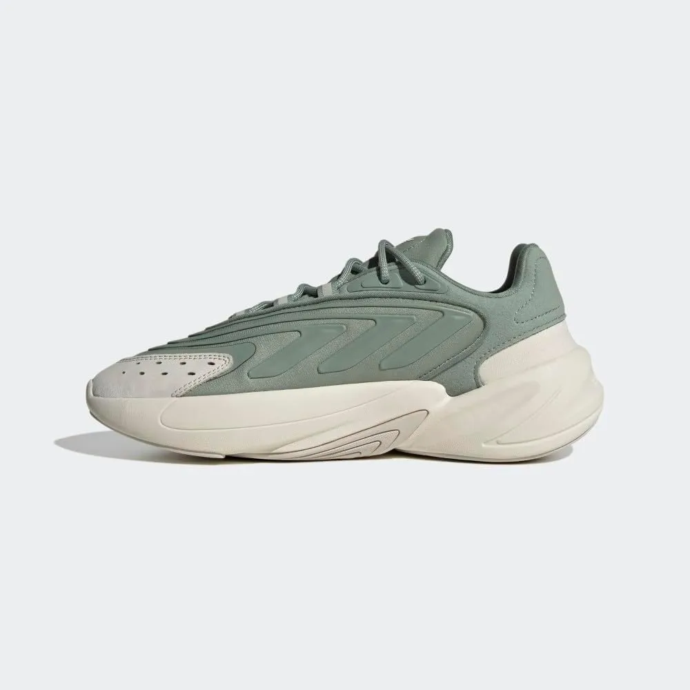 adidas Originals Women's Ozelia Sneaker