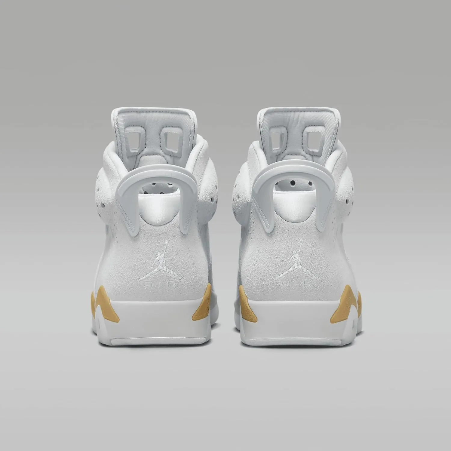 Air Jordan 6 Retro Pearl Women's Shoe (DQ4914-074, Pure Platinum/Metallic Gold/Coconut Milk)