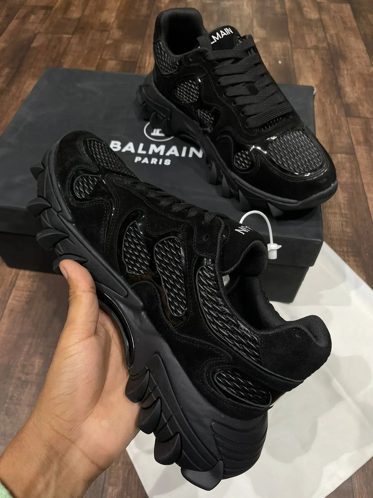 BALMAIN || B-EAST LOGO COMBO SNEAKER IN BLACK