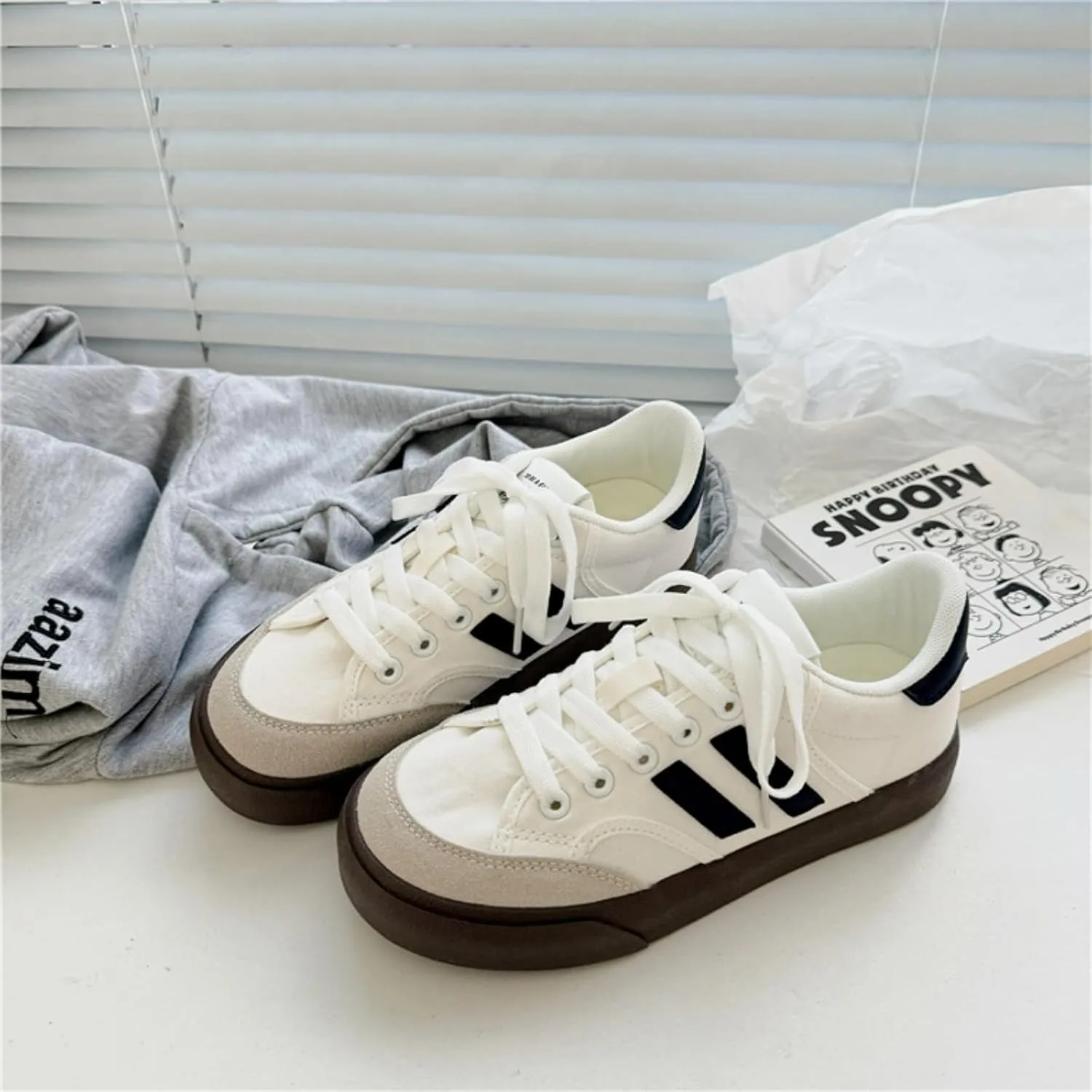 Cute Bowknot Star Cat Fish Chunky Platform Sneakers Women Y2K Aesthetic 1.2" Height Increase Casual Outfit Cute Walking Shoes