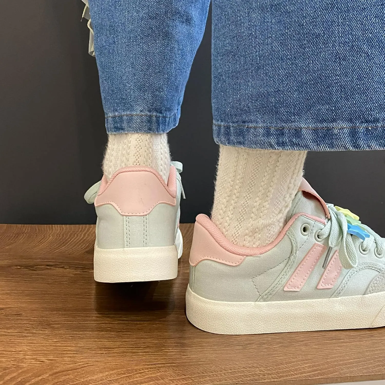 Cute Bowknot Star Cat Fish Chunky Platform Sneakers Women Y2K Aesthetic 1.2" Height Increase Casual Outfit Cute Walking Shoes