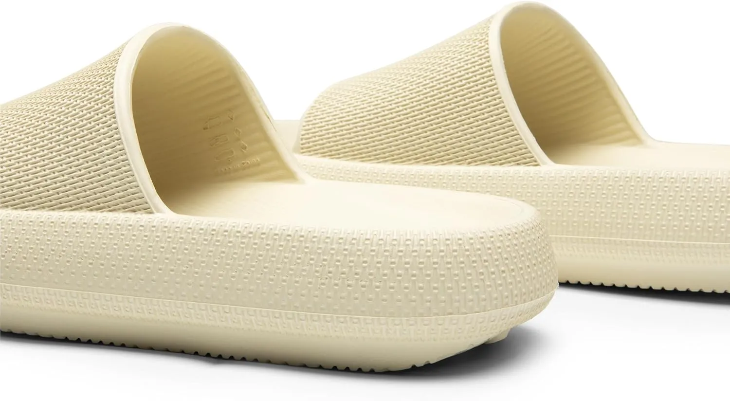 DREAM PAIRS Cloud House Slippers for Women, Shower Shoes Indoor Pillow Slides Bathroom Slip On Beach Sandals