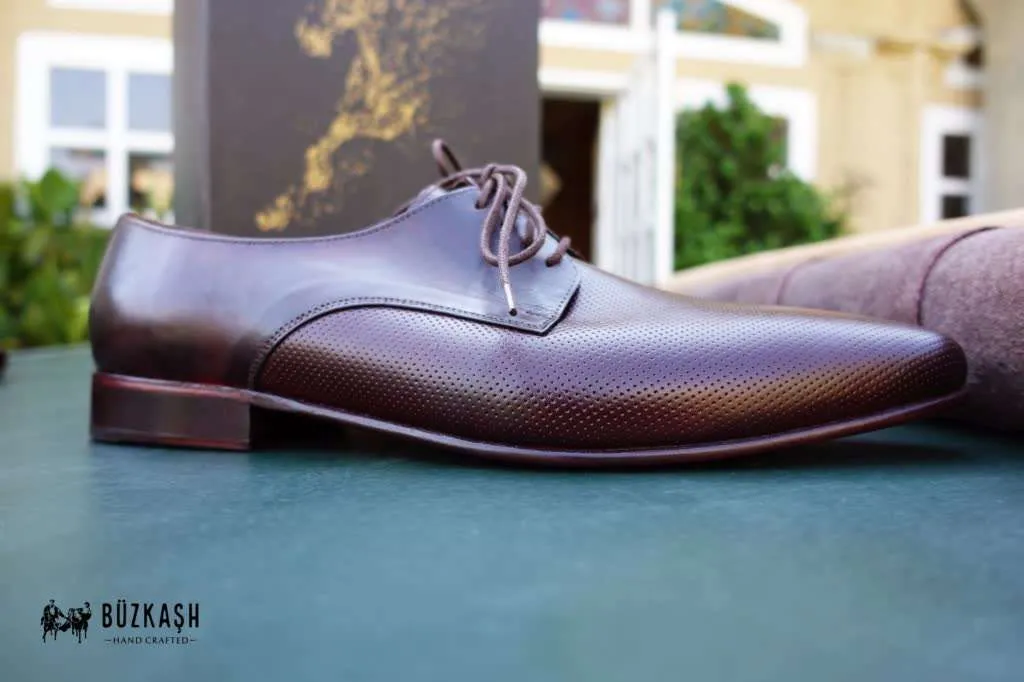 Esperia -Derby in Mahogany