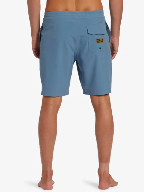 Every Other Day Lo Tide 17" Boardshorts