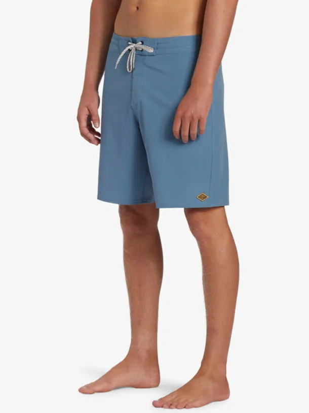 Every Other Day Lo Tide 17" Boardshorts