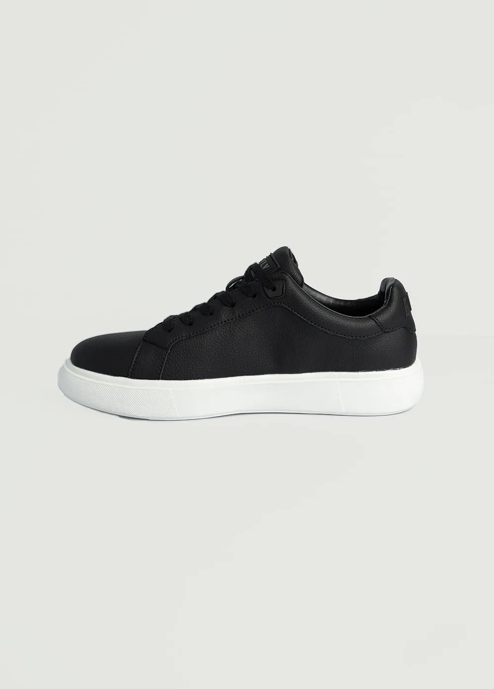 Evolve Black Chunky Icon Sneaker