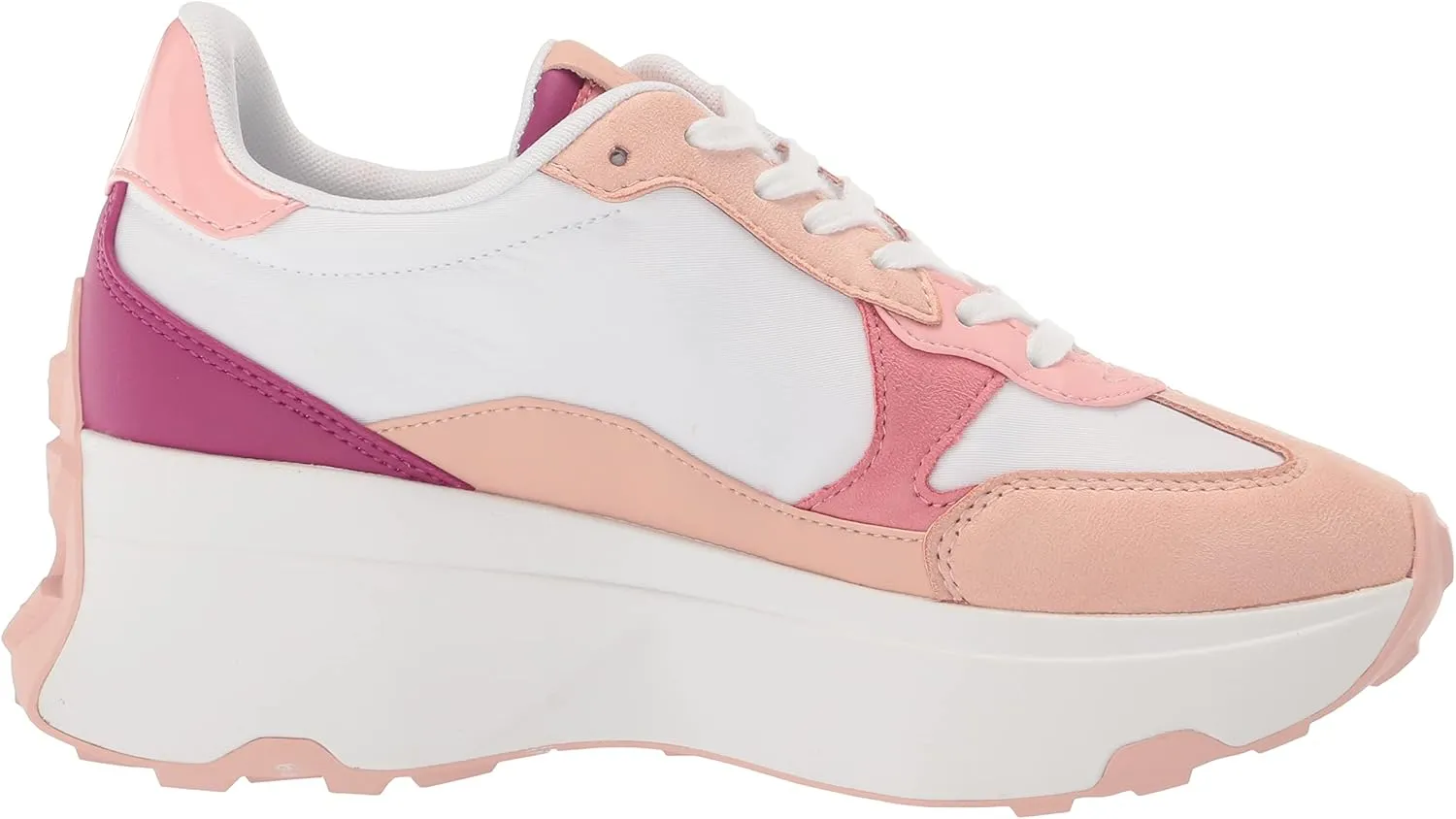 GUESS Women's Calebb3 Sneaker