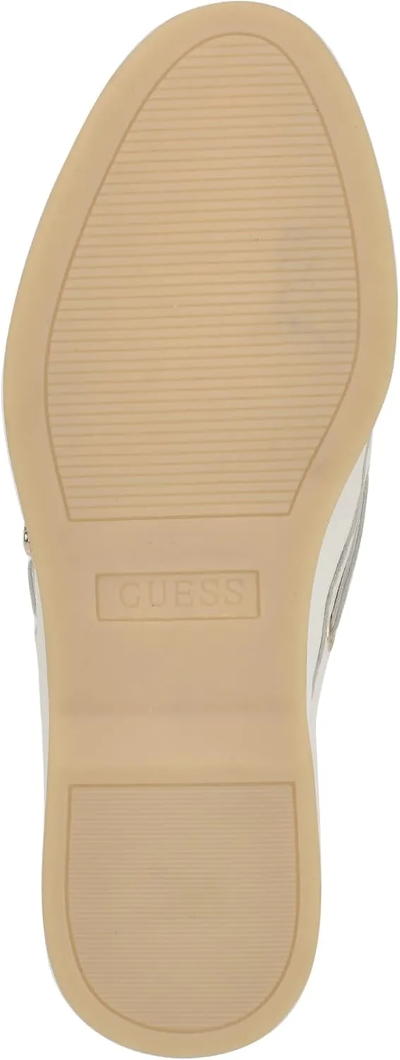 GUESS Women's Yomaya Boat Shoe