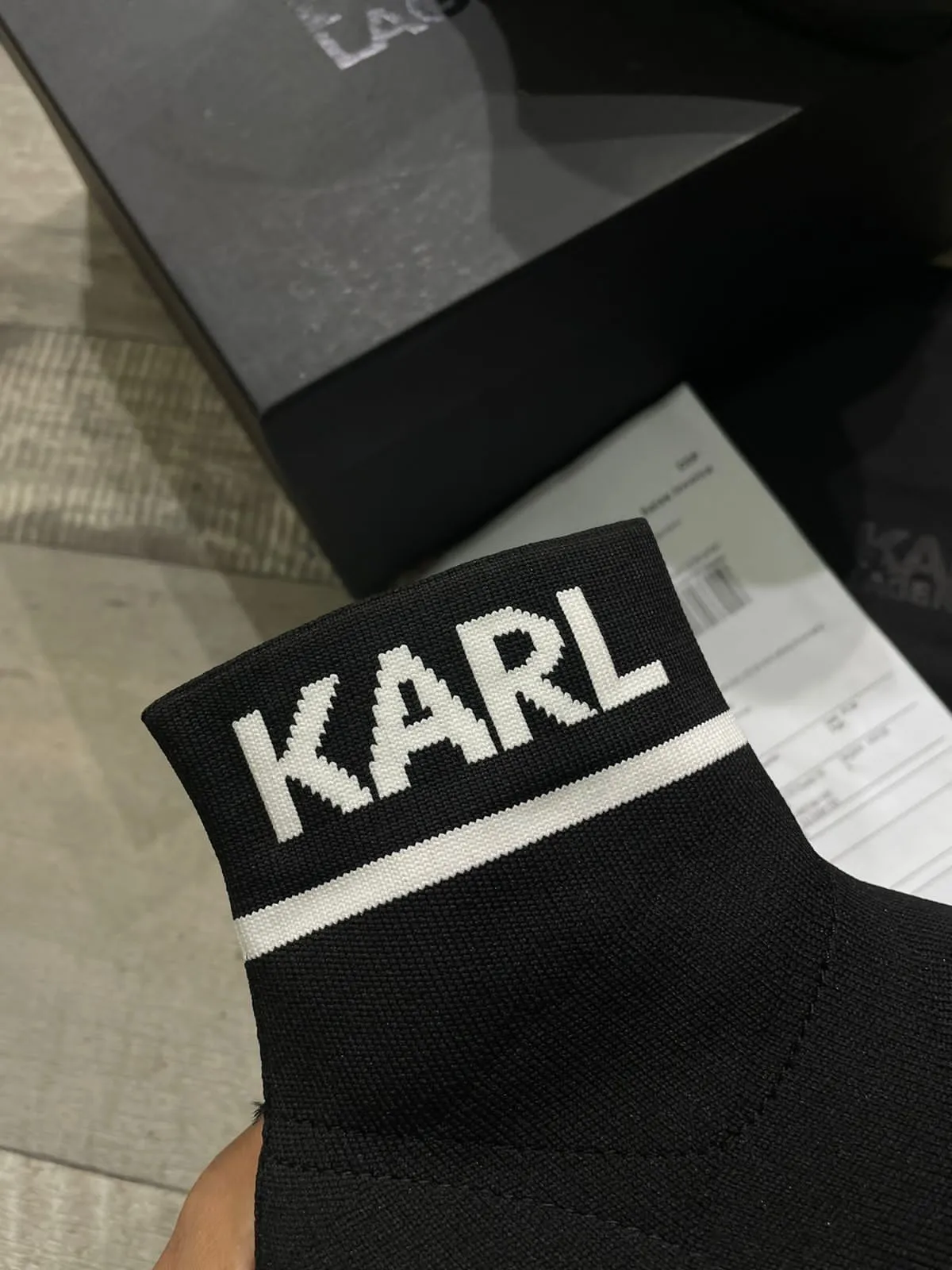 HIGH END QUALITY SNEAKERS