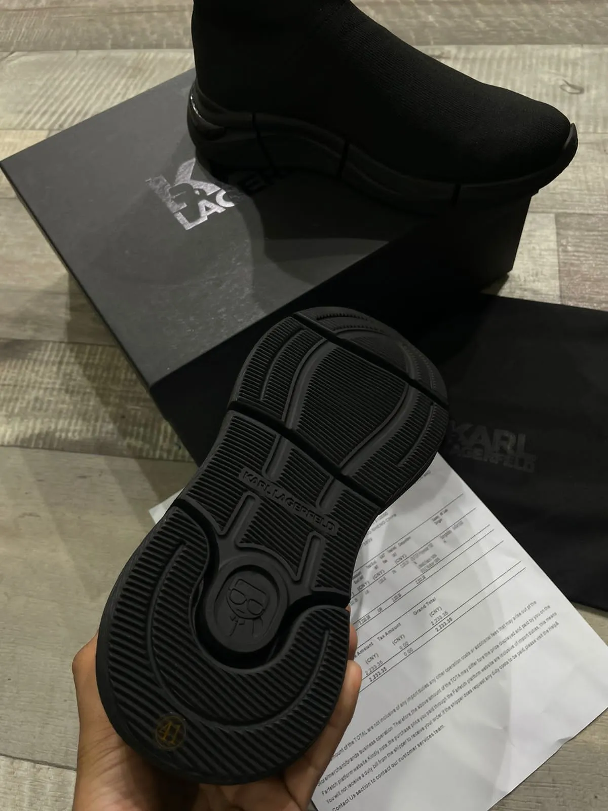 HIGH END QUALITY SNEAKERS