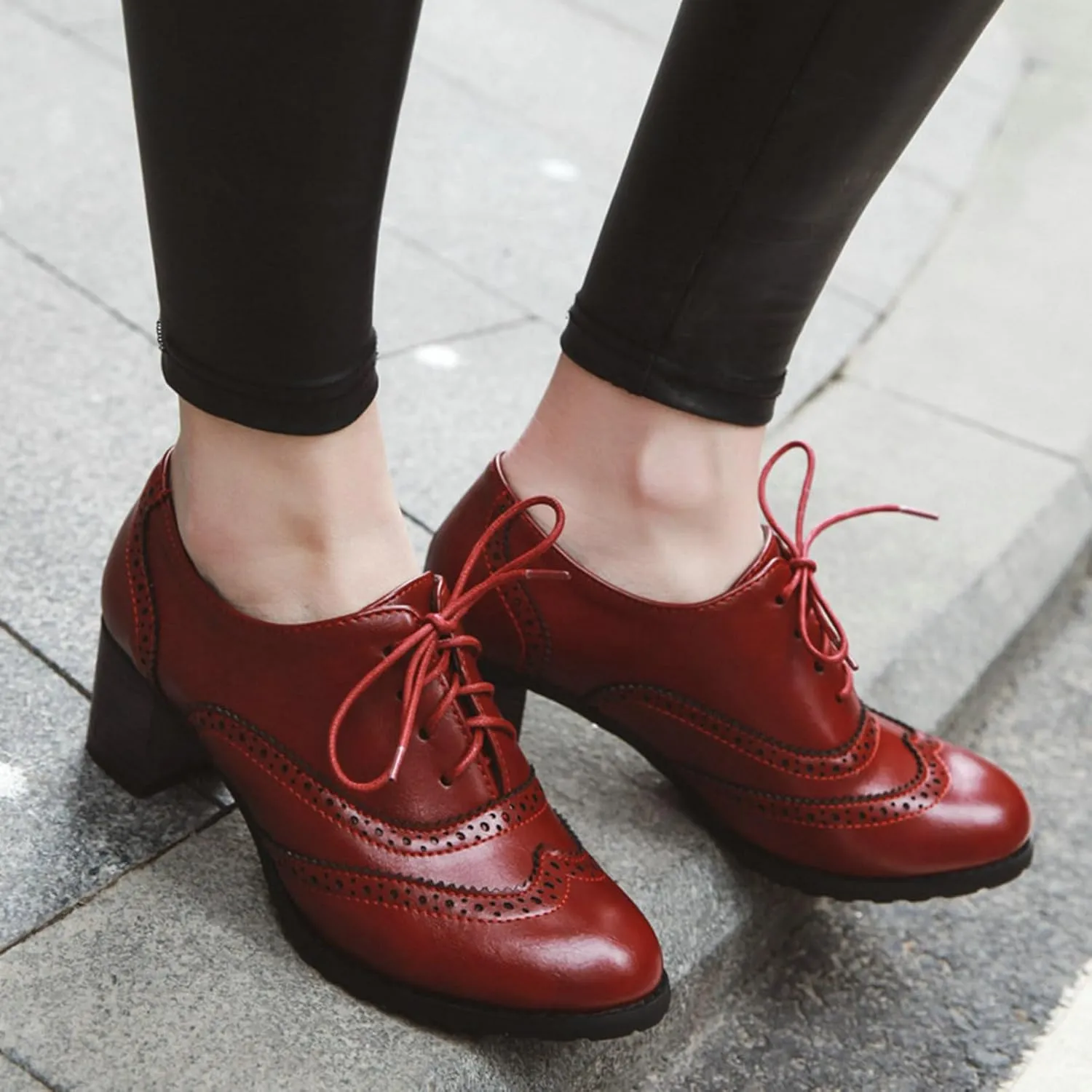 LUXMAX Womens Plaid Lace Up Wingtip Oxfords Brogues Shoes Stacked Block Heel Pumps