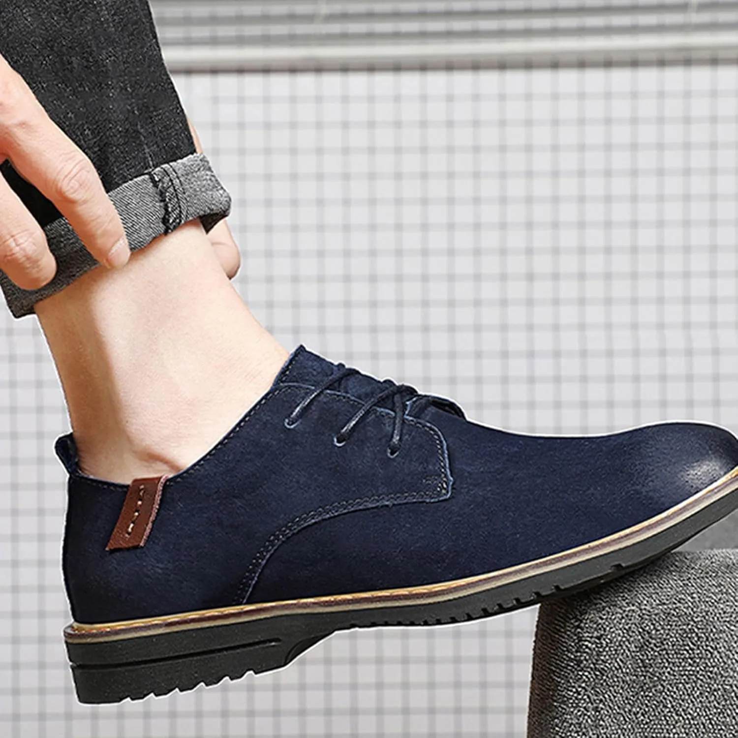 Men's Suede Lace up Low Heel Casual Oxfords Comfortable Round Toe Breathable Non Slip Derby Shoes for Work Evening Nightclubs Dress Shoes
