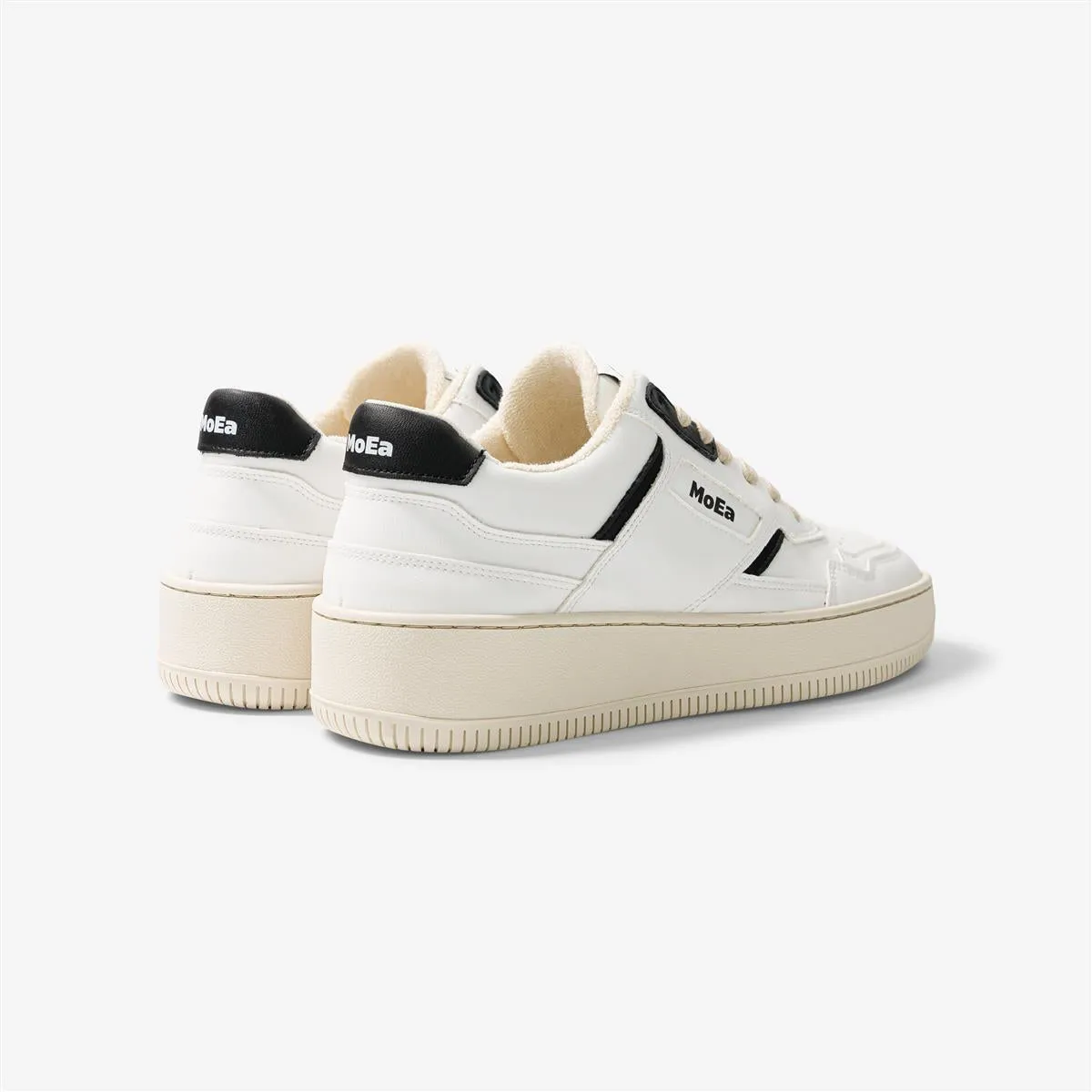 MOEA Gen1 white & black