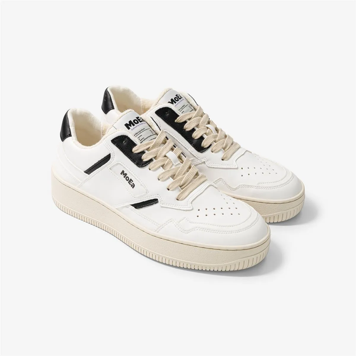 MOEA Gen1 white & black