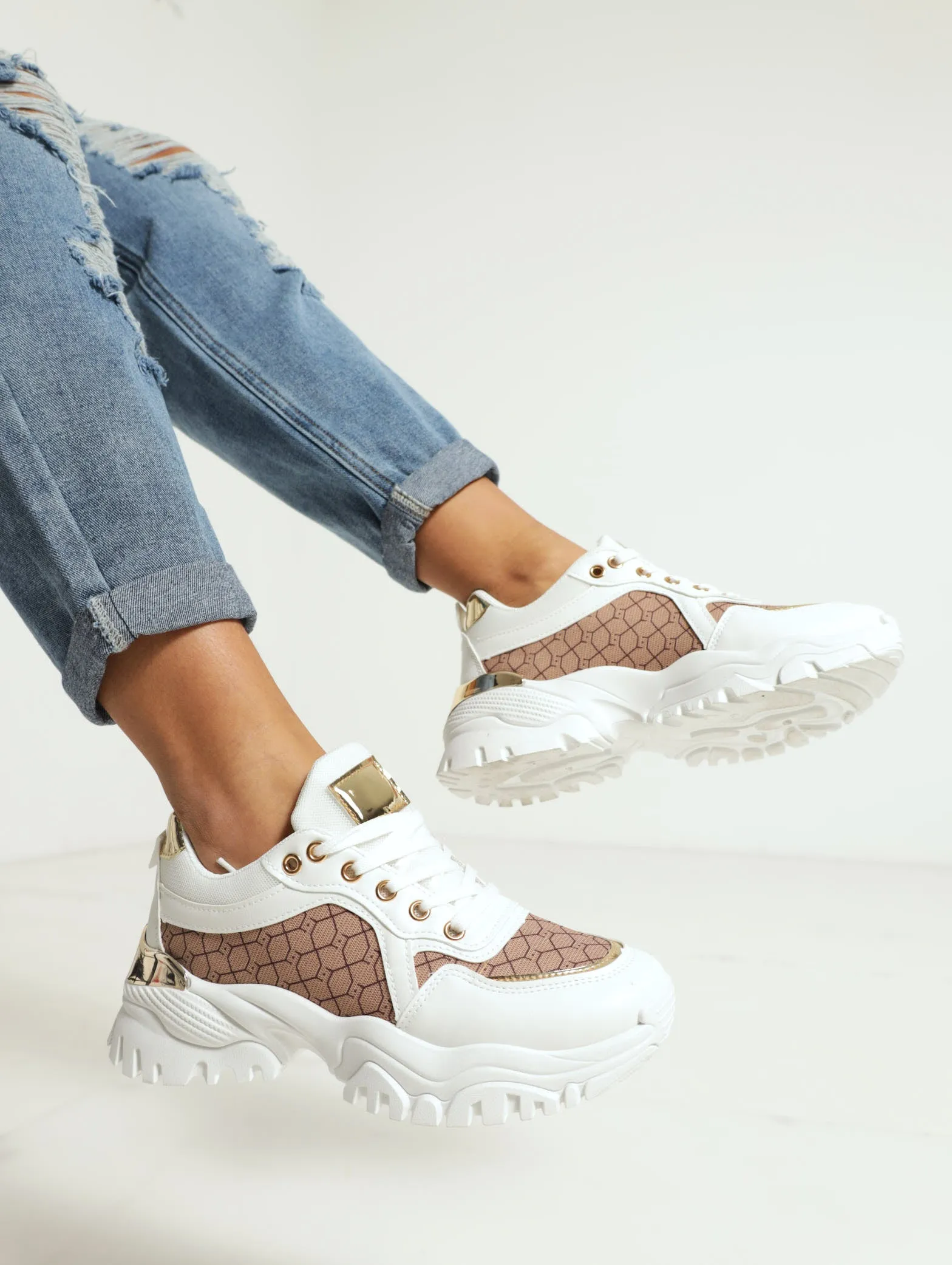 Monogram Chunky Sneaker