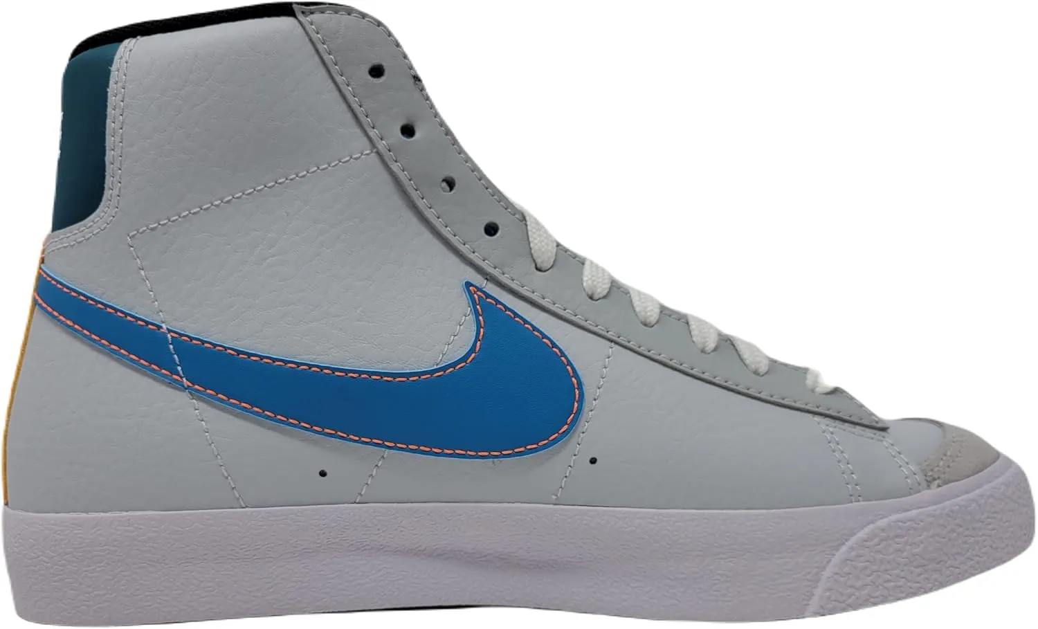 Nike Kids' Blazer Mid '77 Sneaker