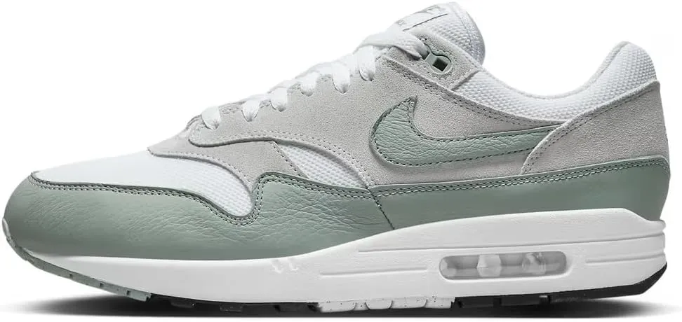 NIKE Men's Air Max 1 Sneaker