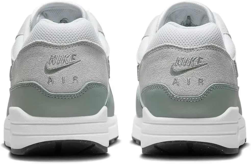 NIKE Men's Air Max 1 Sneaker