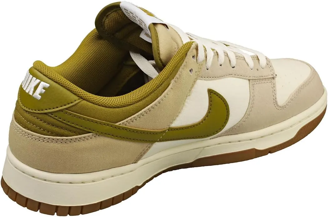 Nike Men's Retro Sneaker