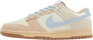 Nike Women's Sneaker