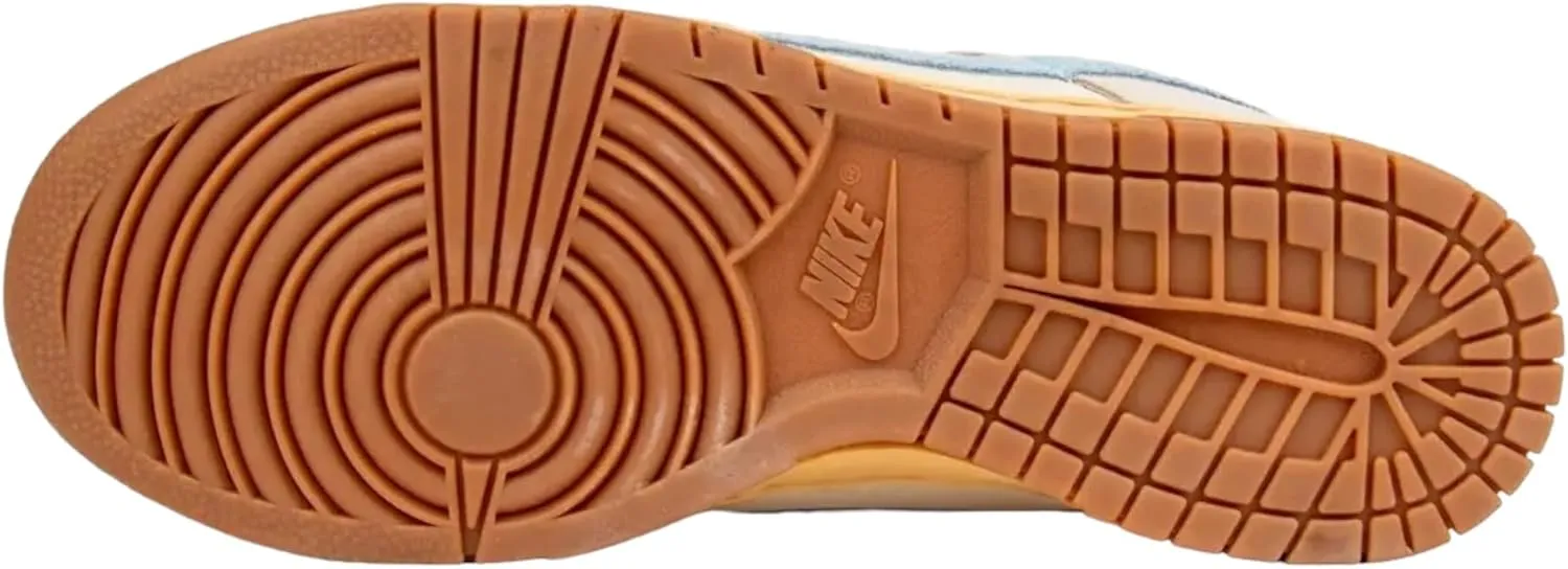 Nike Women's Sneaker
