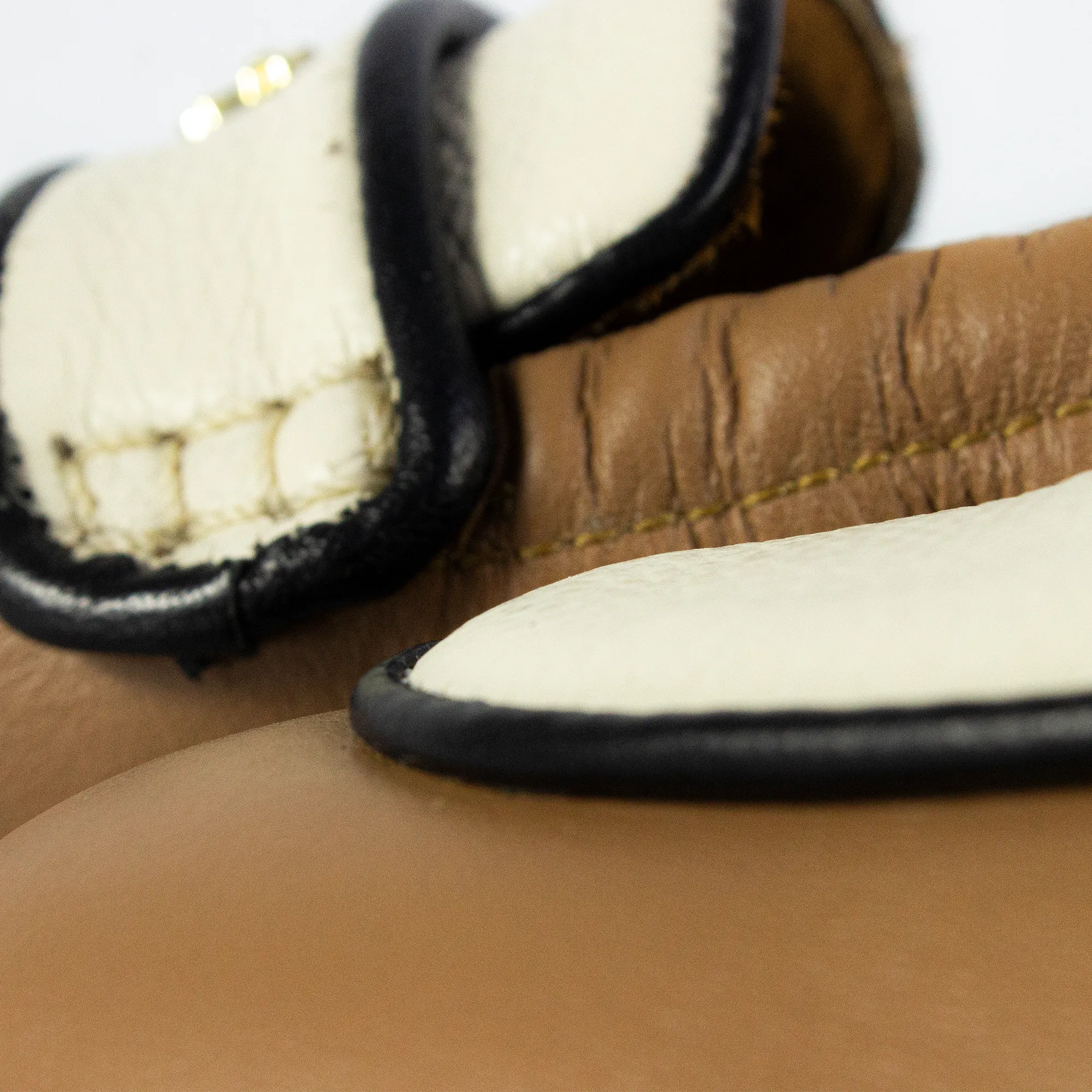 "LUCIA" LEATHER LOAFER