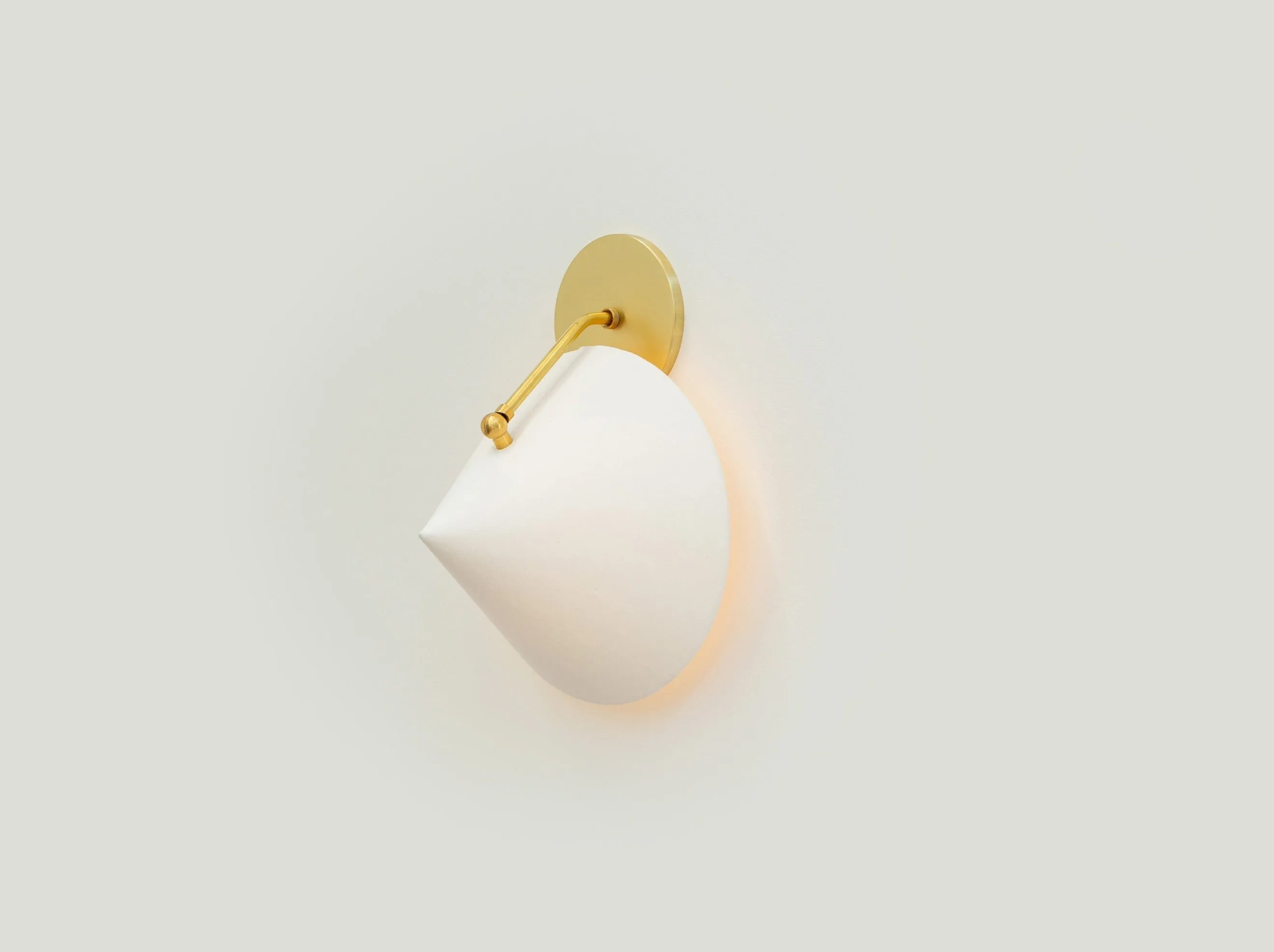 Slide Sconce