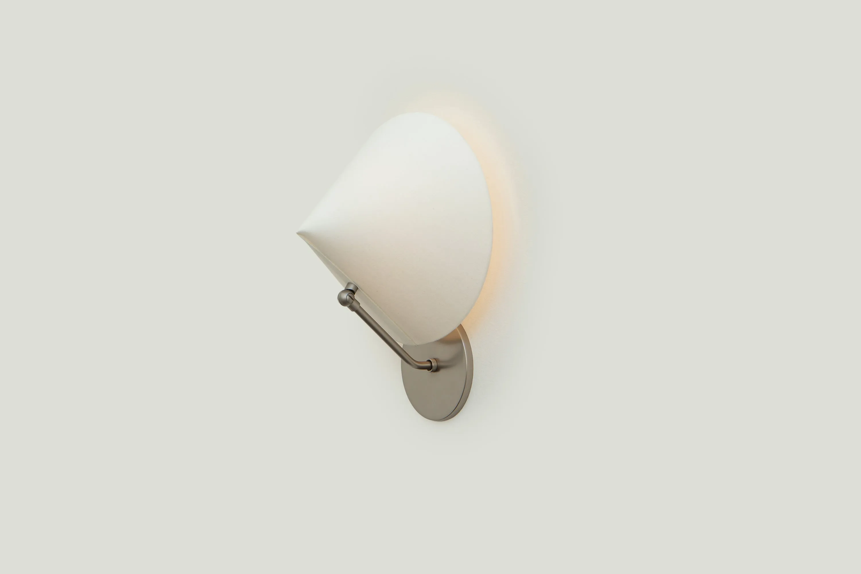 Slide Sconce