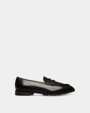 Solaria Loafer in Black Leather