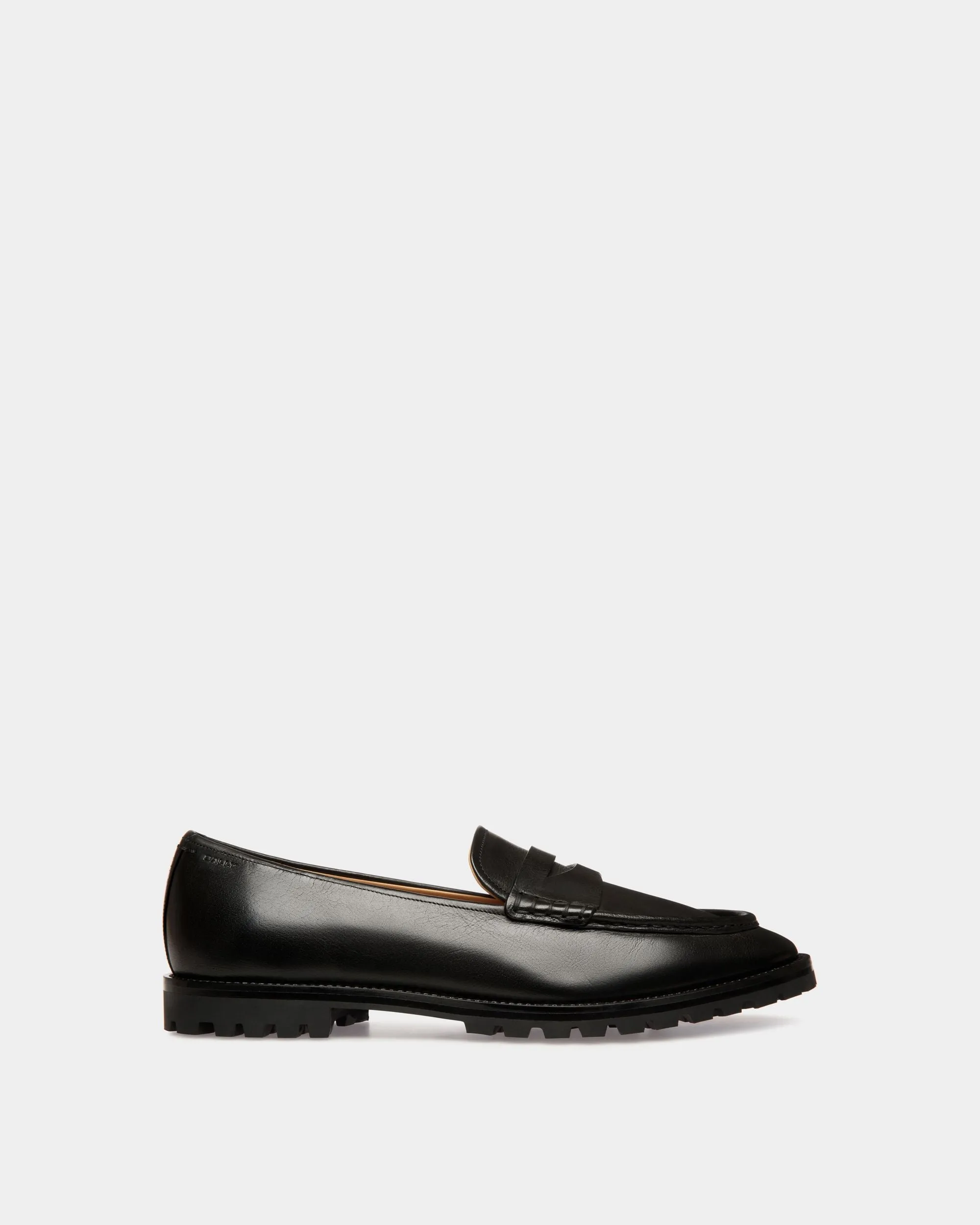 Solaria Loafer in Black Leather