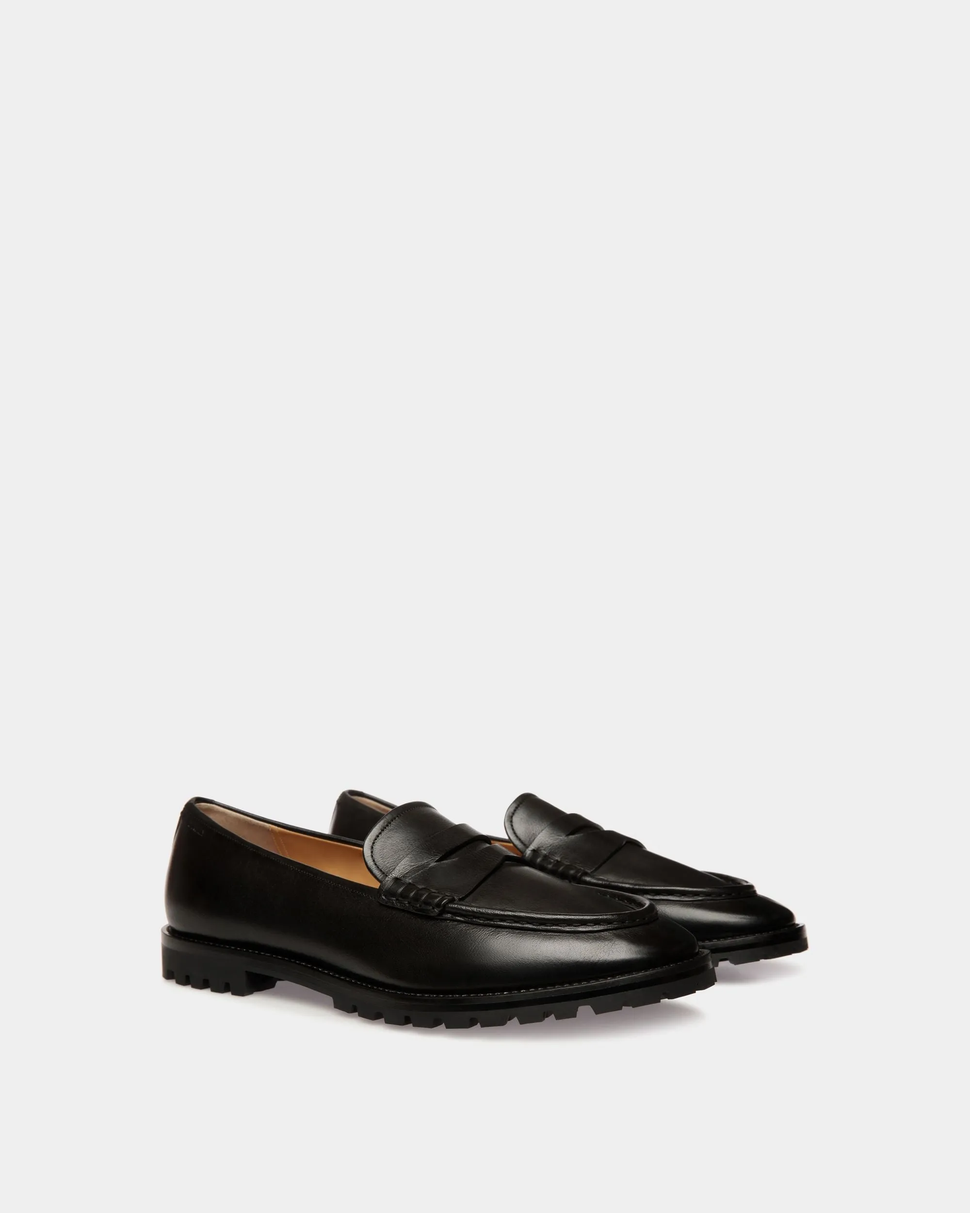 Solaria Loafer in Black Leather