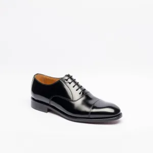 Stringata oxford Berwick 5217 in pelle nera spazzolata