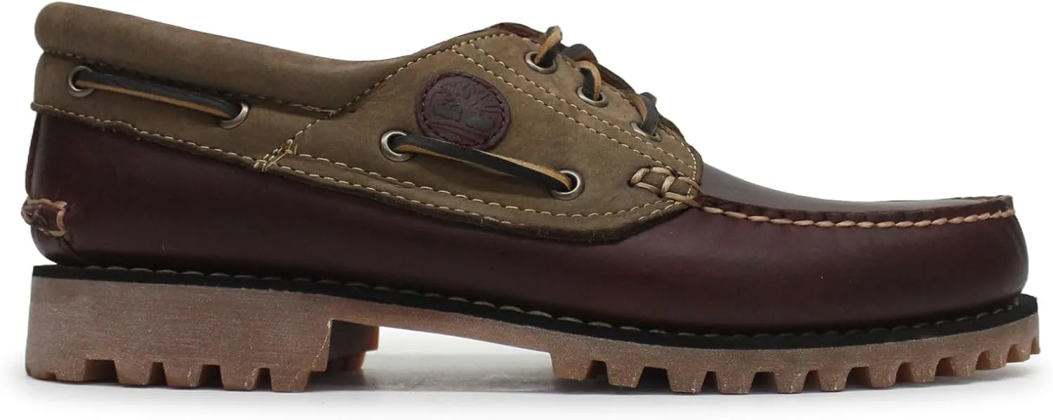 Timberland Men's Traditional Handsewn 3-Eyelet Classic Lug Boat Shoe