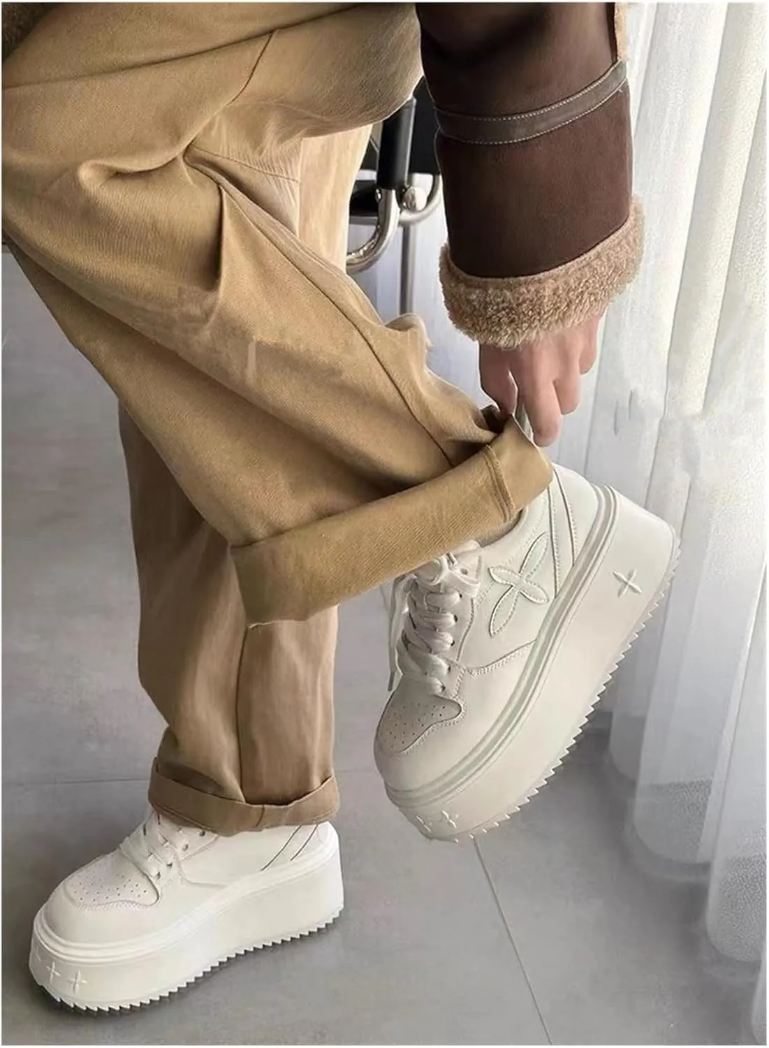 TOSOFT Women's Fashion White Trainers Sneakers Comfort 6CM Heels Height Increasing Platform Sneakers Chunky Sports Shoes