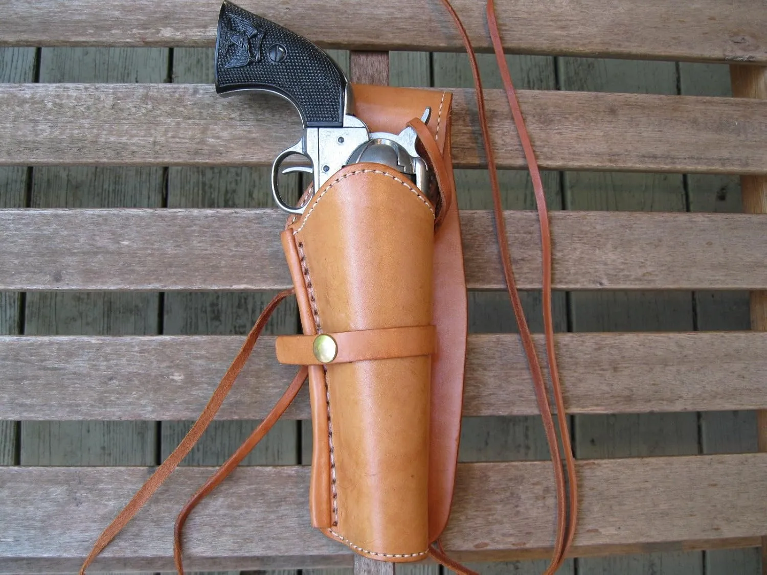 Western Quick Draw Gun Holster - 38 Caliber - Natural - Right Hand - Single Action - Size 6" - Smooth Leather