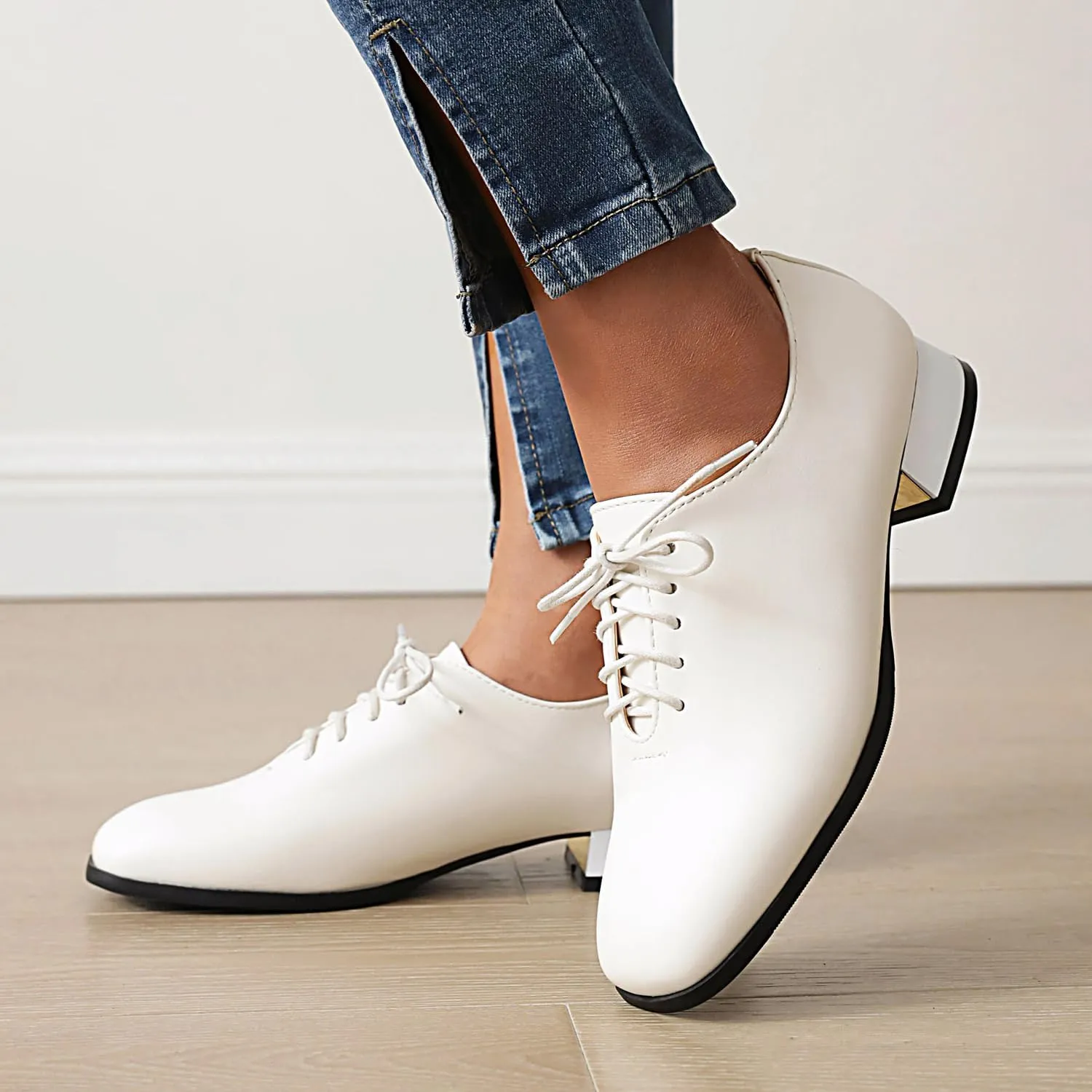 Women's Closed Square Toe Low Heel Oxford Flats Vintage Brogues Lace Up Pumps PU Leather Dress Shoes