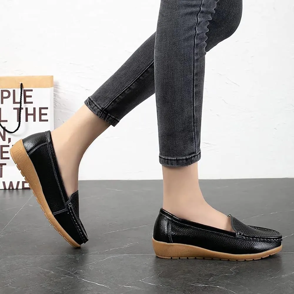 Women's Leather Loafers Driving Moccasins Casual Slip-On Boat Shoes Comfort Walking Flat Loafer for Women Wide Width