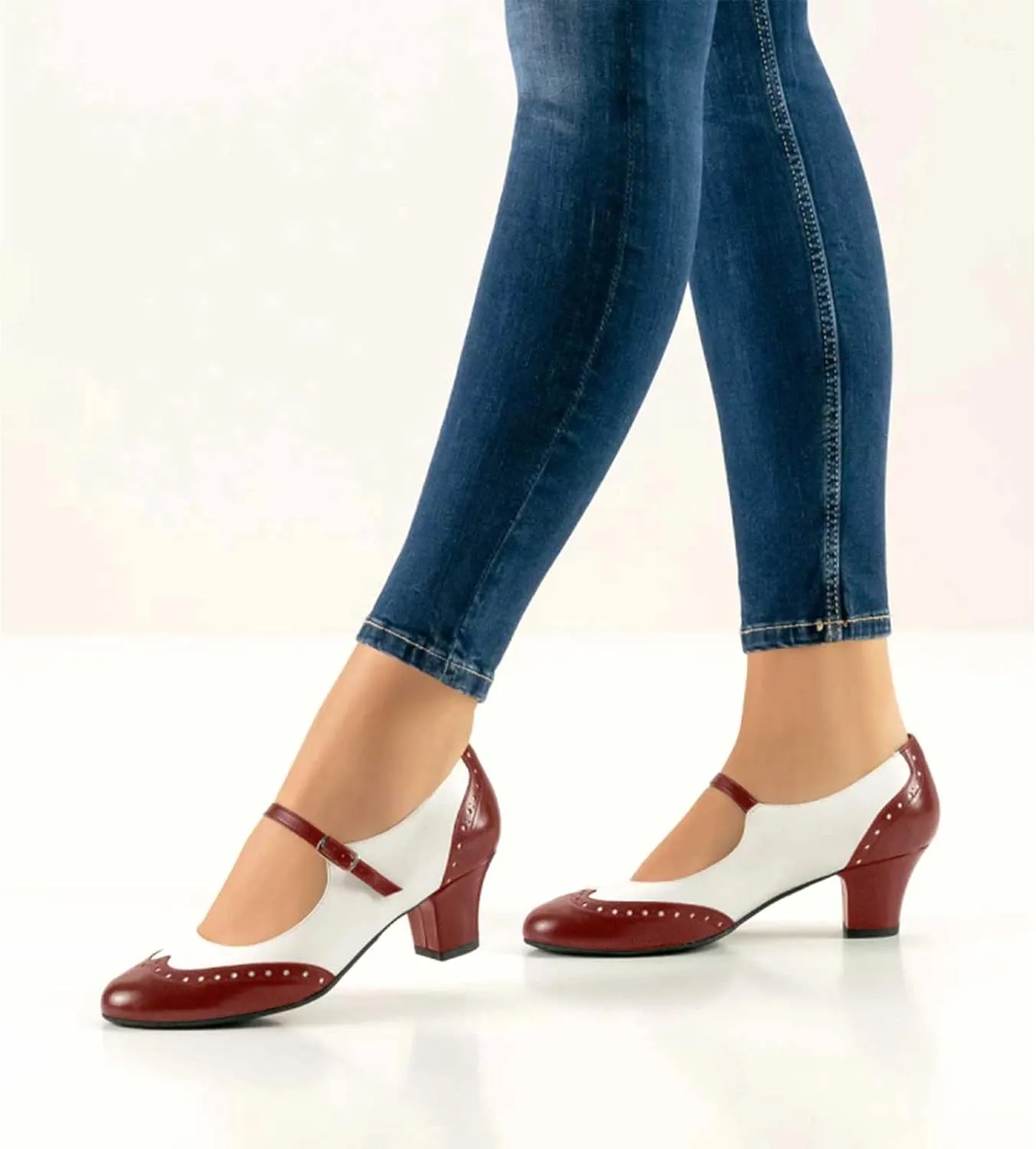 Women's Mary Jane Kitten Heel Two Tone Splicing Wingtip Pumps Closed Round Toe 1.8 Inch Chunky Heel with Ankle Strap Oxford Style Party Office Lady Dress Pumps Shoe