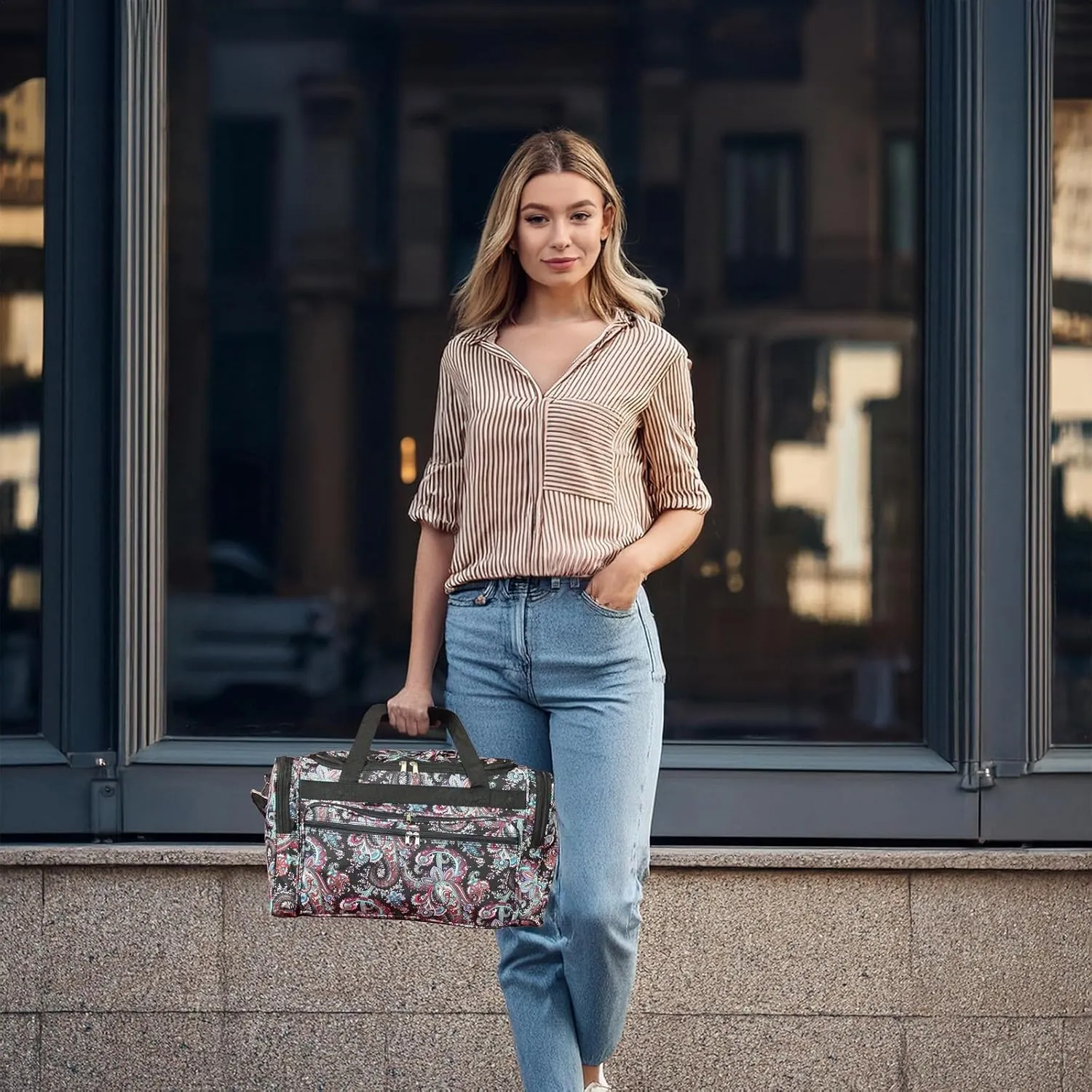 World Traveler Paisley, 16-inch